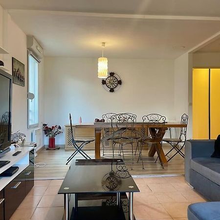L'Appartement Michelet - Parking Prive Et Gratuit - 2Km Cite Medievale Carcassonne Ngoại thất bức ảnh